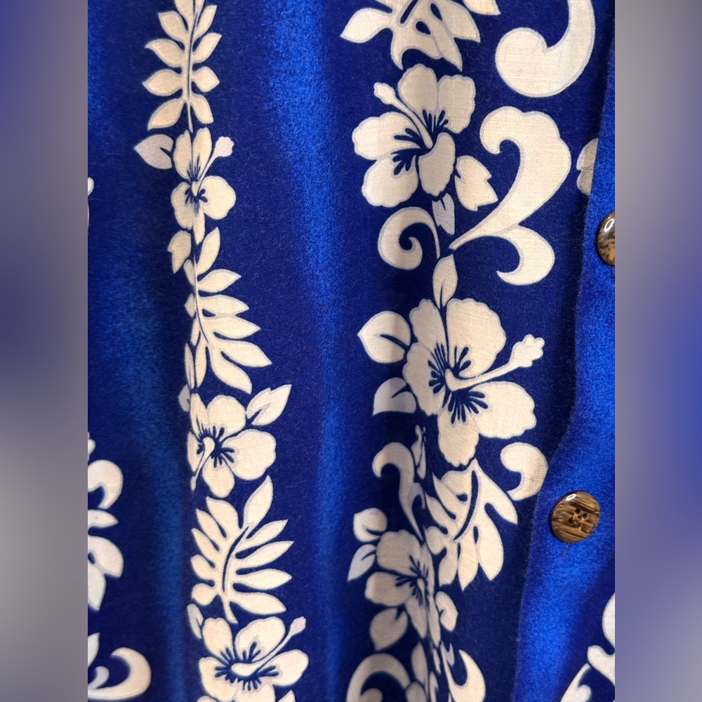 ULUWATU Bali island men’s blue white floral casual button down Hawaiian shirt XL - Picture 4 of 16